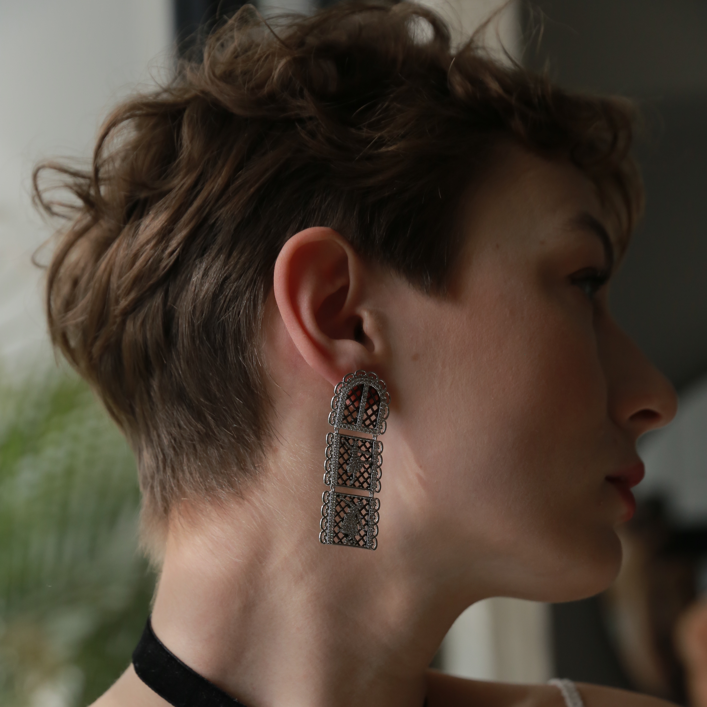 BLACK DOLL EARRINGS